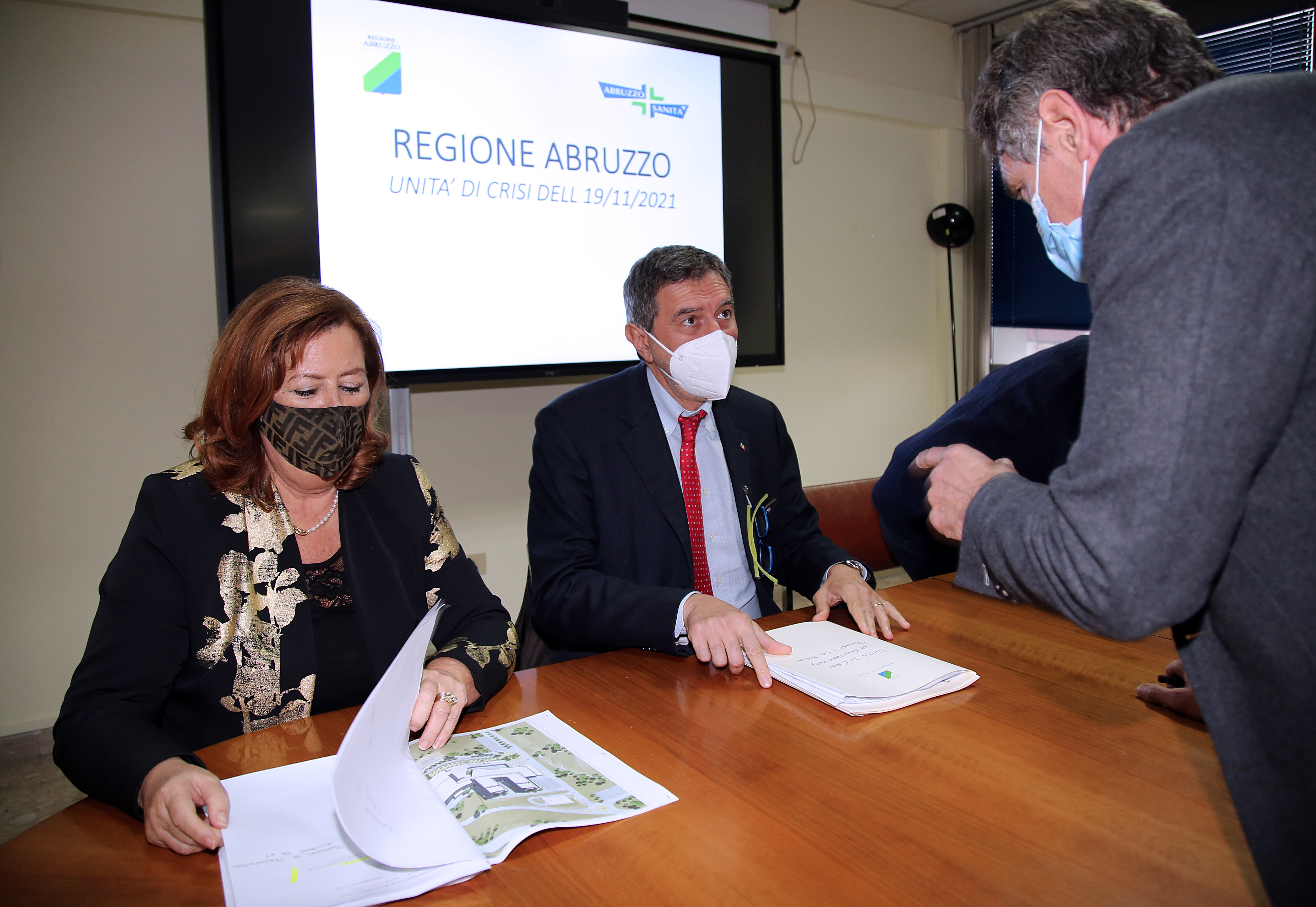 2021 11 19 MARSILIO E VERI UNITA DI CRISI 01