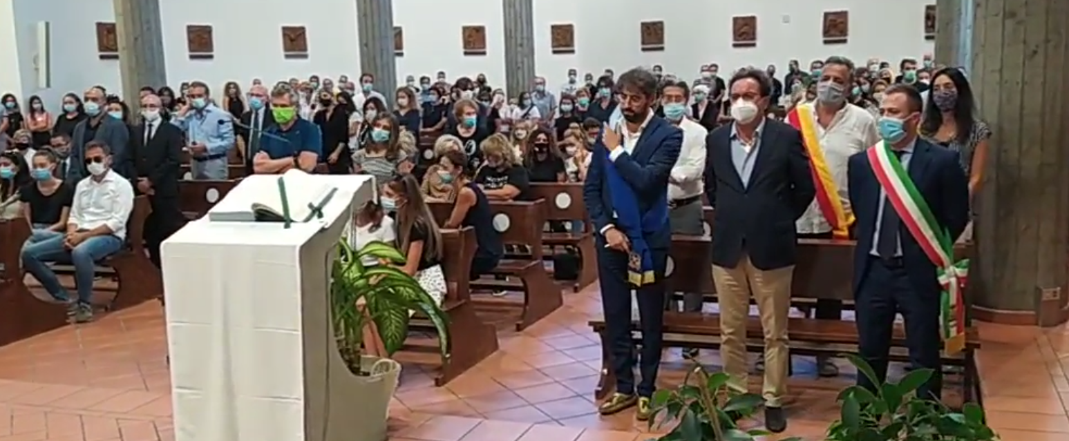 Schermata_2020-09-18_alle_16.51.58.png