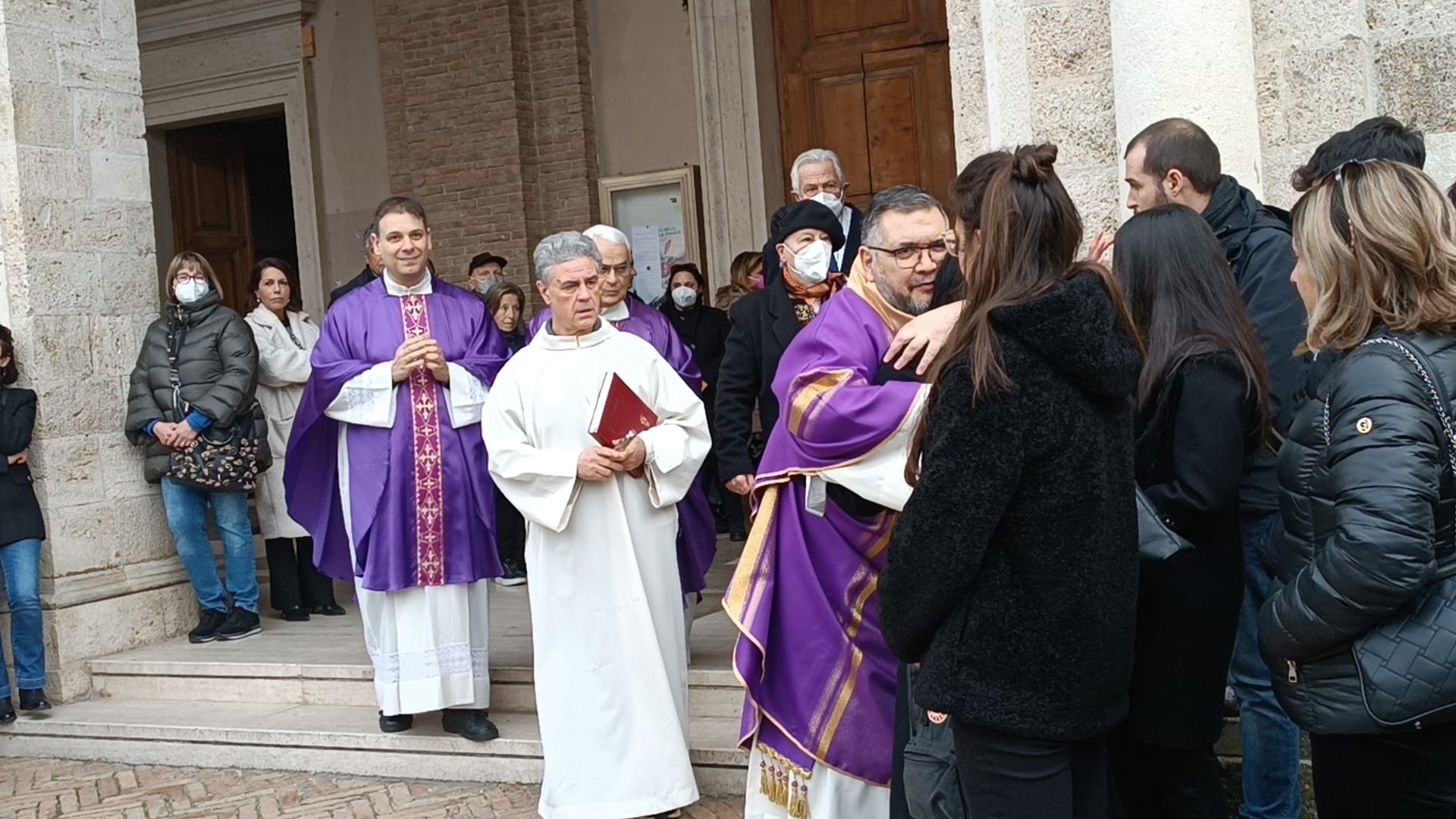 abbraccioelsocastellifunerali